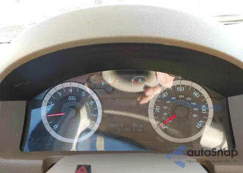 2011 Ford Escape Xlt z USA, uszkodzony, nr VIN 1FMCU9D79BKB43383